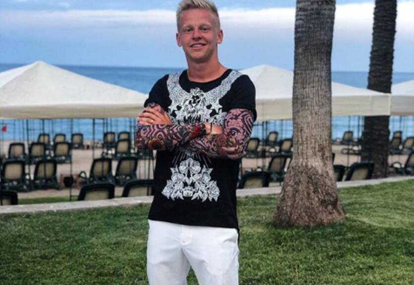 Зинченко в плавках эротично станцевал для друзей