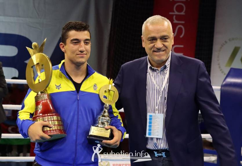 Молодежная сборная Украины по боксу завоевала десять наград на турнире в Сербии