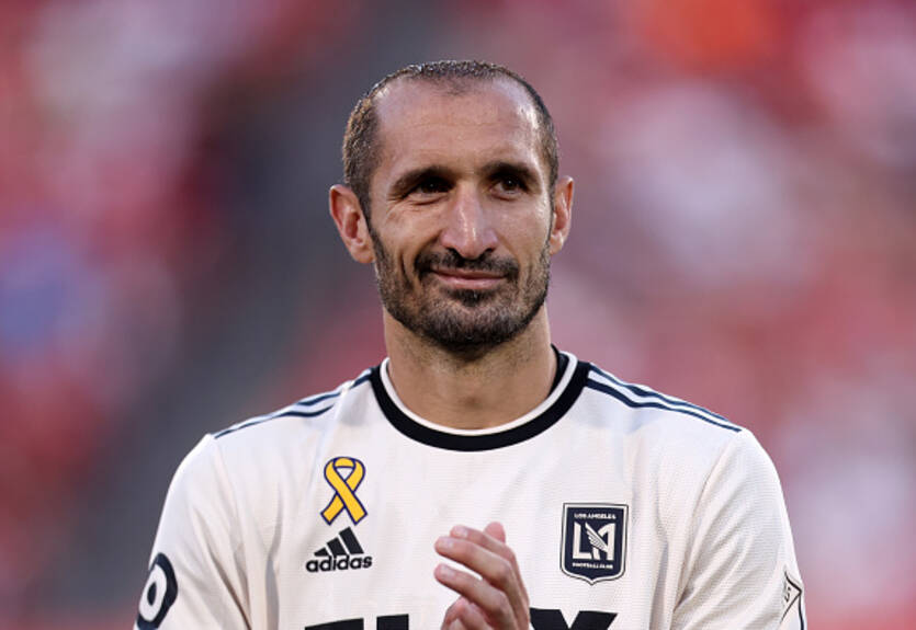 К'єлліні виступив на захист Магуайра після численної критики на адресу англійця