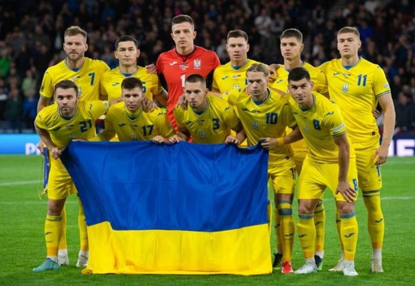 Без вызванного новичка, но с Забарным: Сборная Украины огласила заявку на матч с Арменией