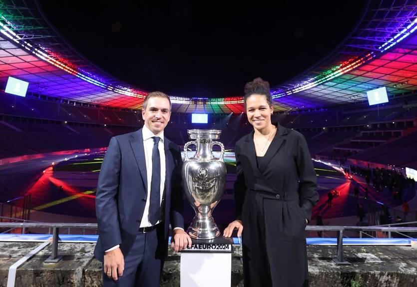 Чемпионат Европы: Польша и Венгрия в первой корзине, Франция и Англия во второй, Украина - в третьей