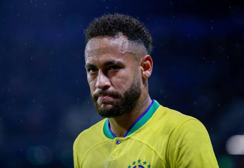 Неймар відмовився відповідати на питання про взаємини з Мбаппе Неймар відмовився відповідати на питання про взаємини з Мбаппе