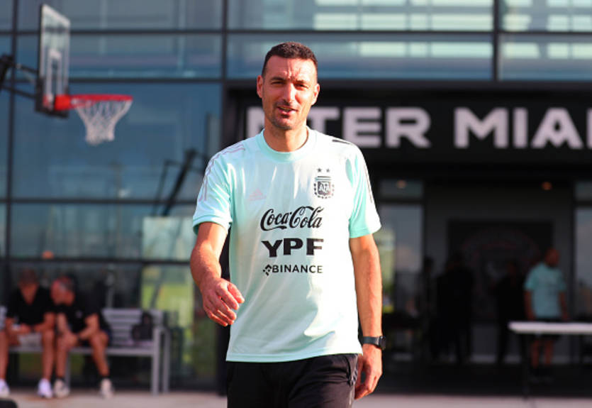Скалоні продовжив контракт зі збірною Аргентини