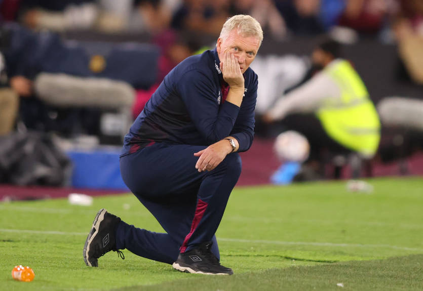 Тренеру Вест Хэма дали пять матчей на исправление ситуации в чемпионате