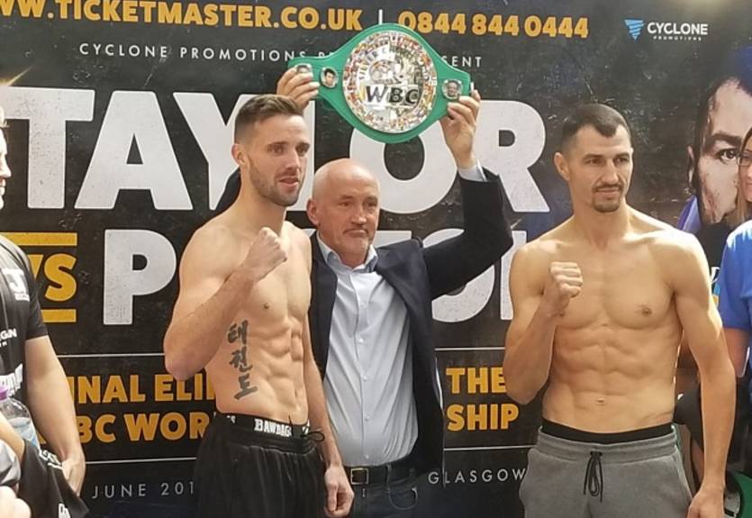 Тейлор – Постол: боксеры показали одинаковый вес на взвешивание