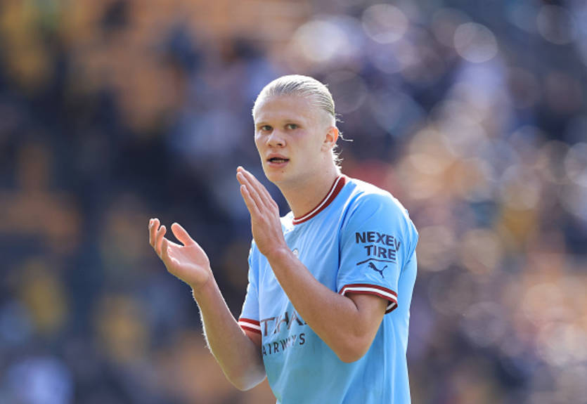 Холанд: Я мечтал играть в футбол и жить на эти деньги всю оставшуюся жизнь Холанд: Я мечтал играть в футбол и жить на эти деньги всю оставшуюся жизнь