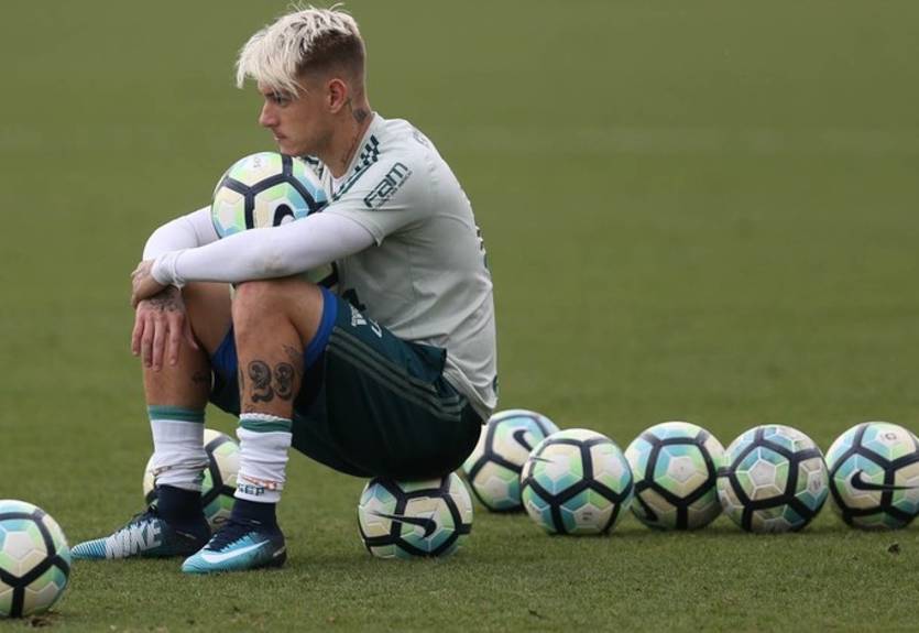 Шахтер сделал предложение по Гедешу