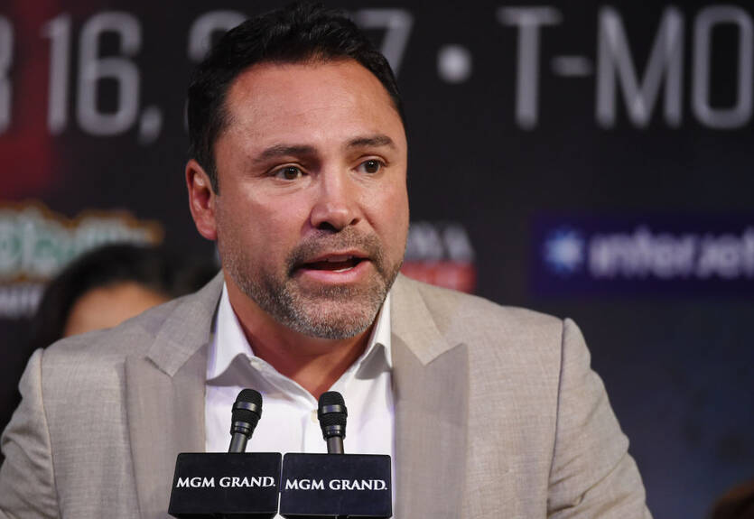 Де Ла Хойя: Альварес получит за два боя столько, сколько Головкин не соберет за 15