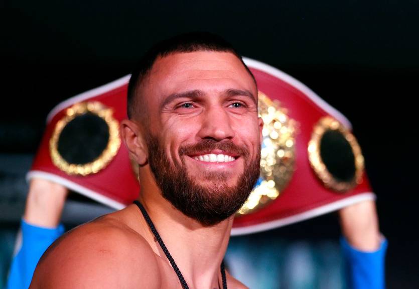 Менеджер сообщил, когда Ломаченко может подраться за звание абсолютного чемпиона