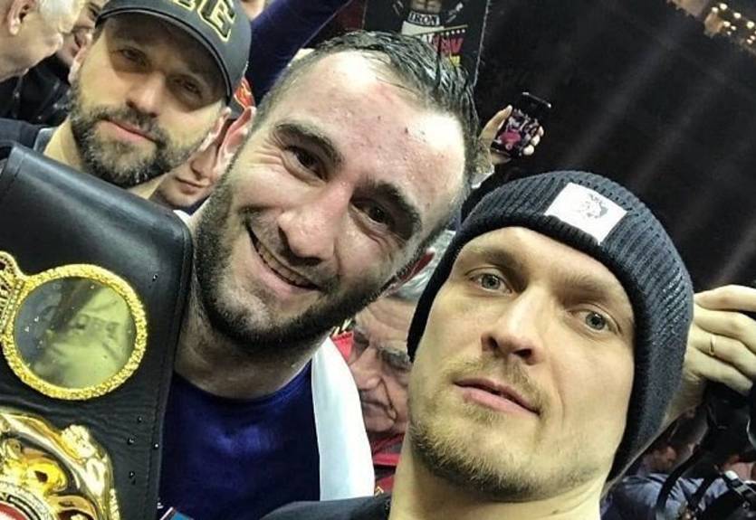 Усик – Гассиев: WBSS представила постер боя