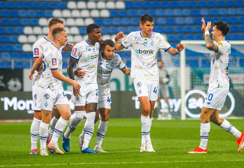 Динамо - Рух: онлайн-трансляція матчу чемпіонату України (21.09.24) Динамо - Рух: онлайн-трансляція матчу чемпіонату України (21.09.24)