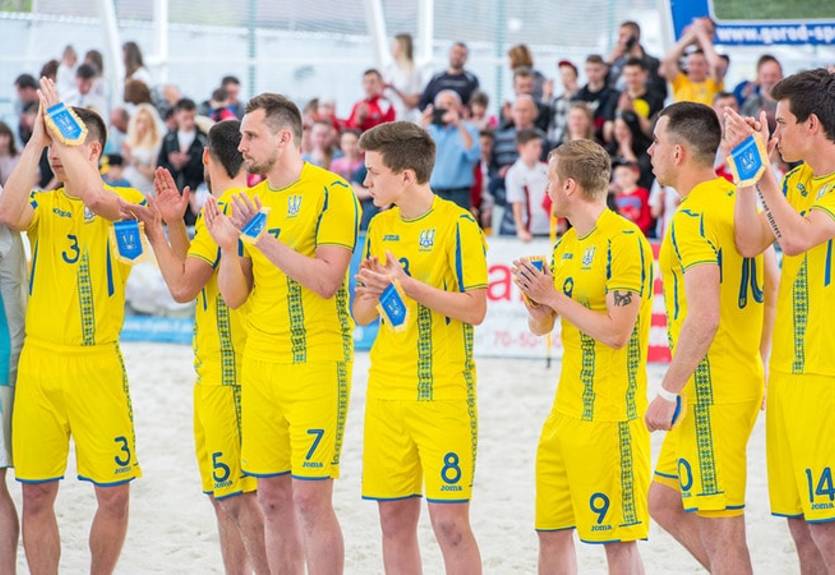 Сборная Украины по пляжному футболу уступила испанцам в отборе Евролиги Сборная Украины по пляжному футболу уступила испанцам в отборе Евролиги