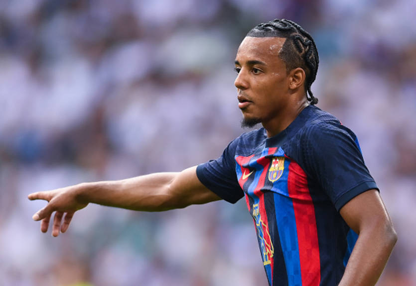 Кунде: Реал порой играет без мяча, но забивает два гола в двух моментах Кунде: Реал порой играет без мяча, но забивает два гола в двух моментах