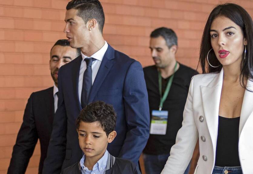 Роналду вернулся в Мадрид Роналду вернулся в Мадрид