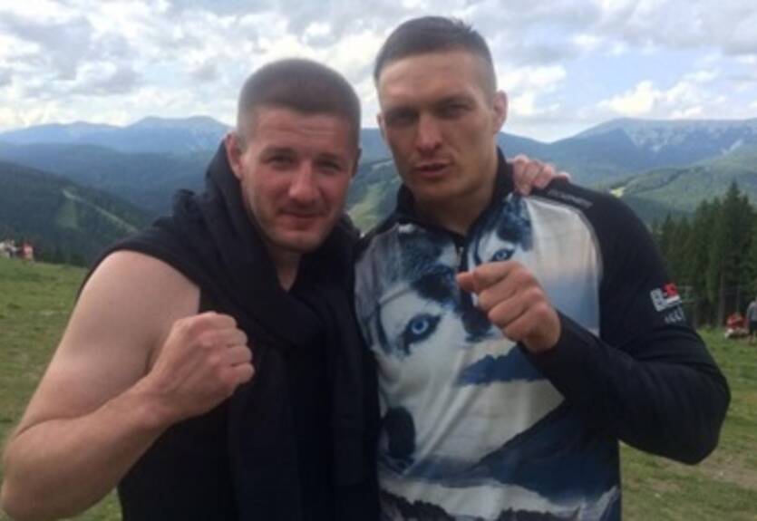 Усик уволил тренера перед самым важным боем в карьере Усик уволил тренера перед самым важным боем в карьере