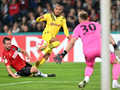 Боруссия пробилась в следующий этап Кубка Германии, обыграв Ганновер