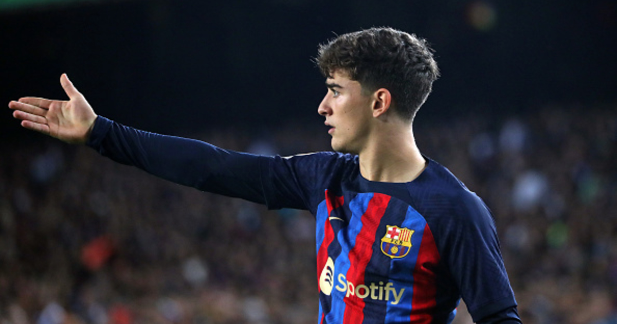 Гави 2023. Молодой игрок. Гави испанский футболист барселона. Gavi футболист барселона. Гави 2022.