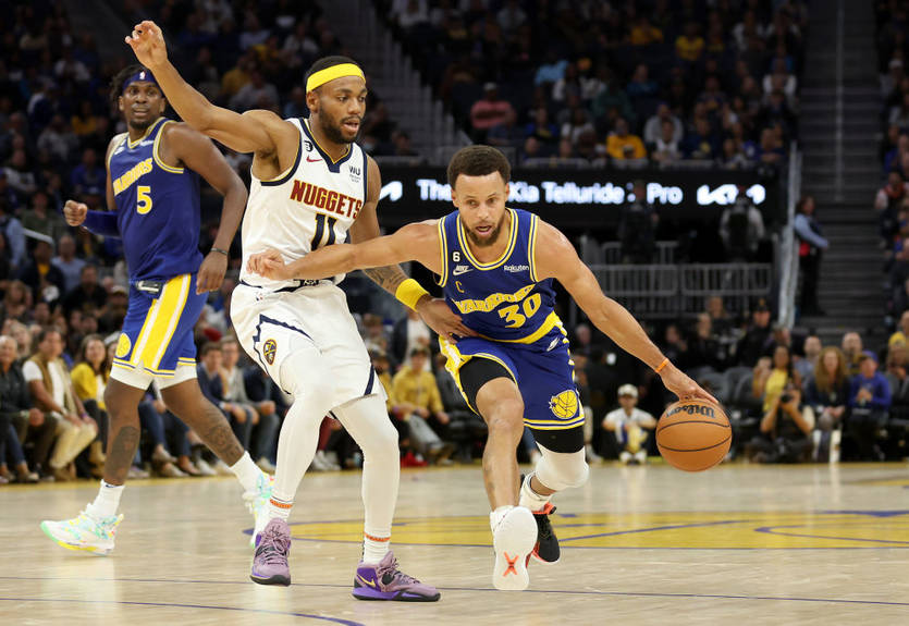 НБА: Михайлюк помог Нью-Йорку обыграть Детройт, Голден Стэйт уступил Денверу