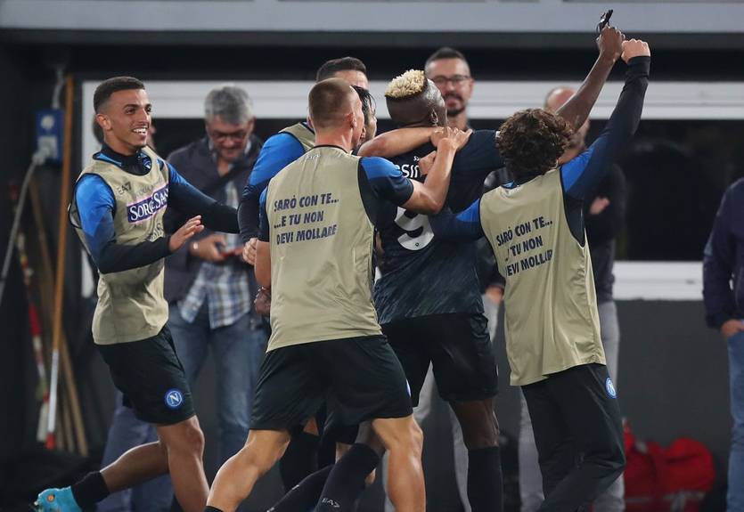 Все еще непобедимые: Наполи вырвал победу у Ромы