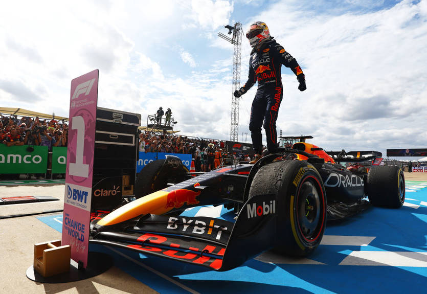 Ферстаппен повторил рекорд Шумахера и Феттеля по количеству побед за сезон