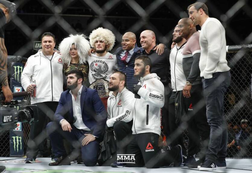 В тюрьме Макгрегору было бы гораздо безопасней – менеджер Нурмагомедова