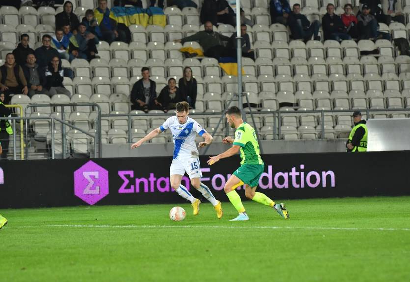 Динамо второй раз не смогло переиграть АЕК