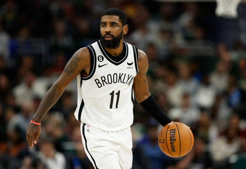 Ирвинг промоутировал антисемитский фильм, за что попал под шквал критики