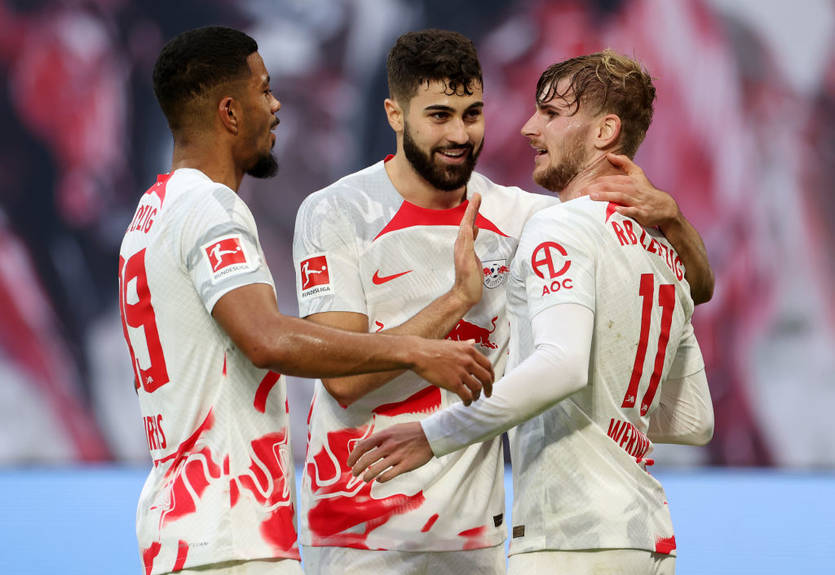 Лейпциг перед матчем с Шахтером одолел Байер Лейпциг перед матчем с Шахтером одолел Байер