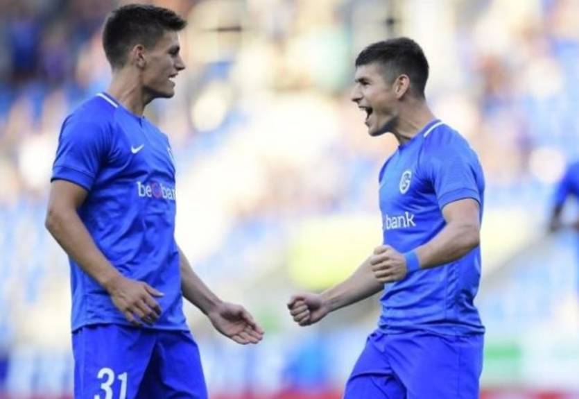 Малиновский отметился голом и двумя ассистами в матче чемпионата Бельгии Малиновский отметился голом и двумя ассистами в матче чемпионата Бельгии