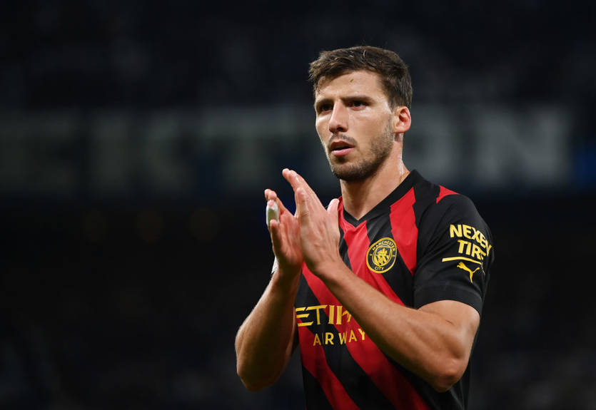 "Пошел ты, Рубен": игроки Манчестер Сити накинулись на Диаша за фотосессию для мужского журнала