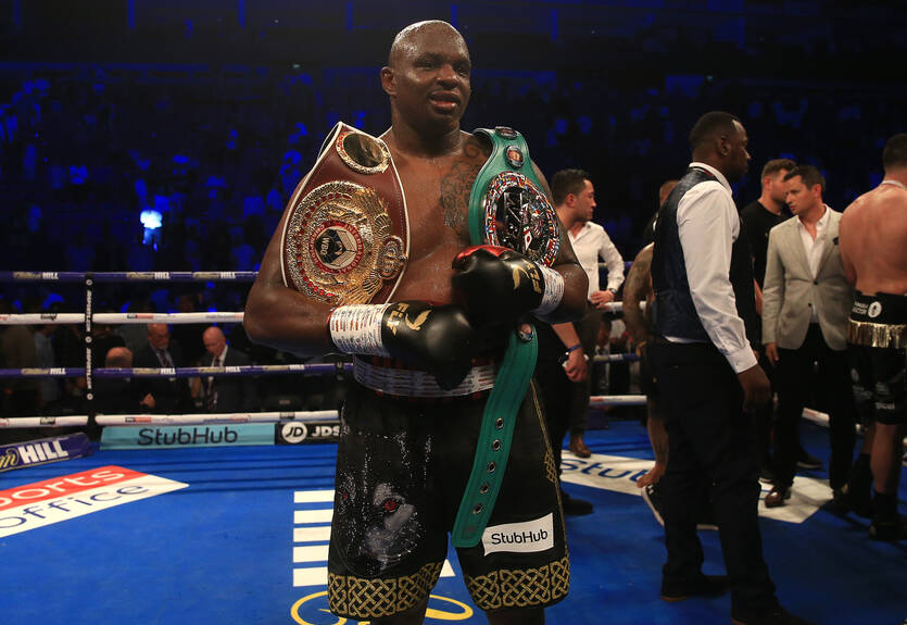 Уайт сломал пальцы и ребро перед боем с Паркером