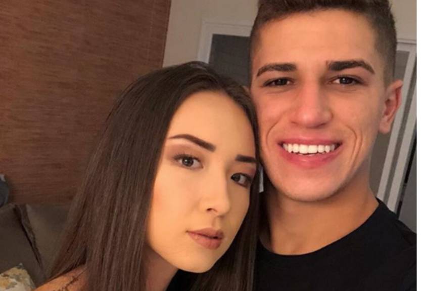 Соблазнительная девушка Буэно, которая украсит трибуны НСК Олимпийский Соблазнительная девушка Буэно, которая украсит трибуны НСК Олимпийский