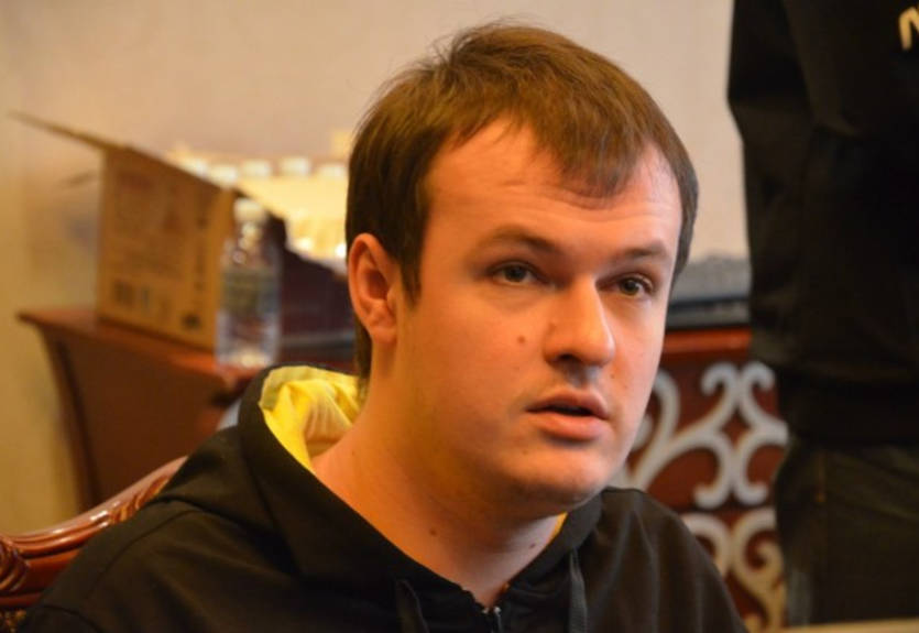 Тренер Na'Vi рассказал, как и сколько можно заработать на стриме