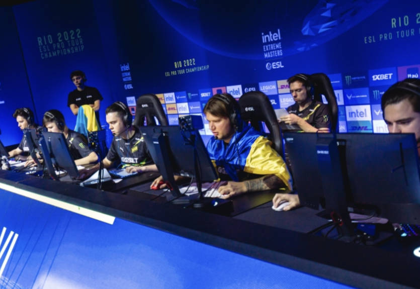 NaVi в невероятно звелищном матче сумели обыграть Vitality NaVi в невероятно звелищном матче сумели обыграть Vitality