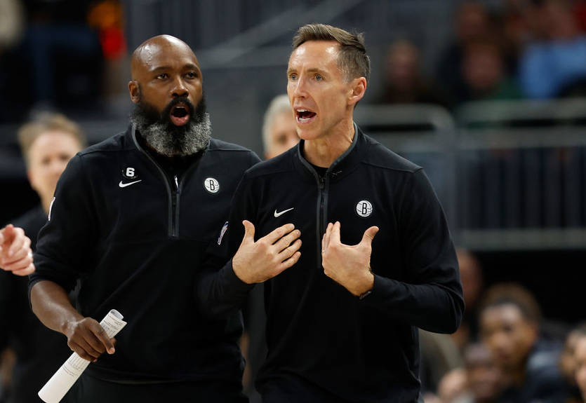 Тренер Шарлотт пригласил уволенного Нэша, чтобы тот оценил его состав