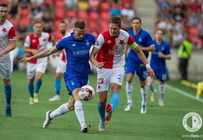 Динамо упустило выездную победу над Славией Динамо упустило выездную победу над Славией