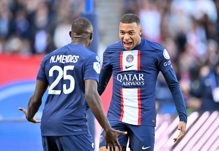 ПСЖ на своєму полі розгромив Осер ПСЖ на своєму полі розгромив Осер