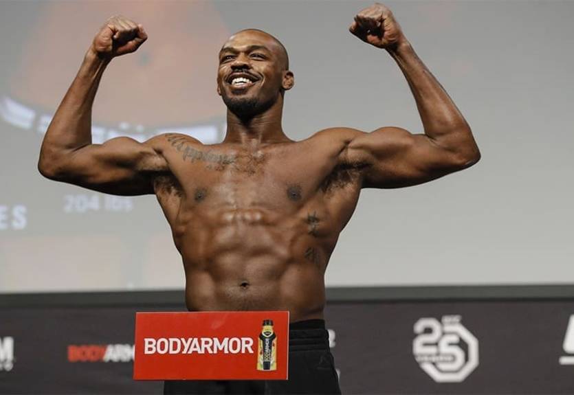 Глава UFC анонсировал возвращение в октагон Джона Джонса