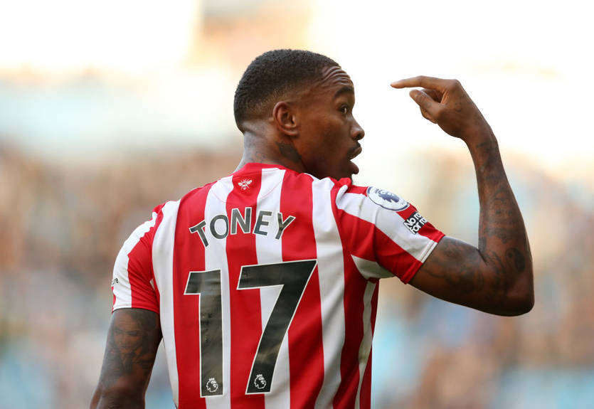 Челси надеется подписать нападающего Брентфорда в ближайшее ТО