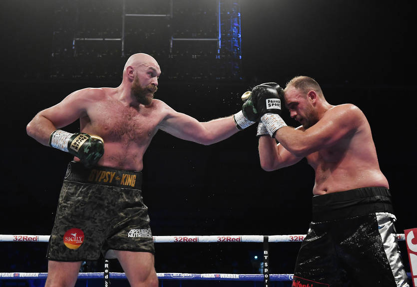 Фьюри выиграл второй бой после возвращения в ринг Фьюри выиграл второй бой после возвращения в ринг