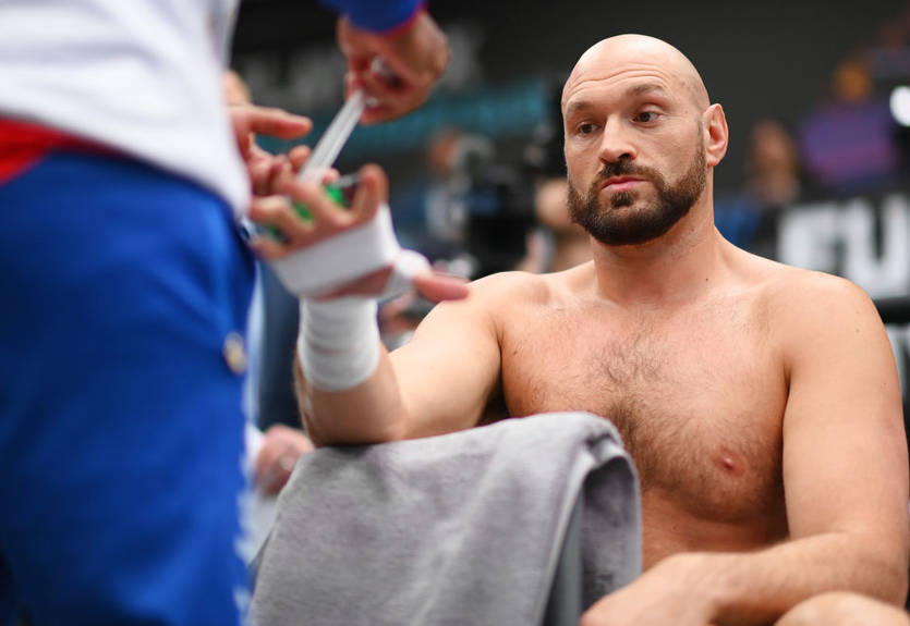Ф'юрі незадовго до бою з Чисорою пропустив тренування через сімейні проблеми
