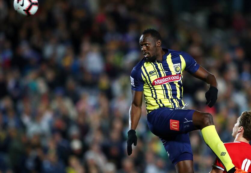 Болт дебютировал за австралийский клуб Болт дебютировал за австралийский клуб