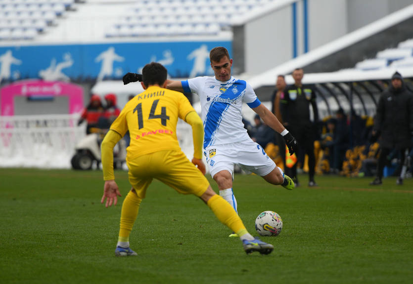 Динамо обіграло Металіст і вперше в сезоні опинилося в трійці лідерів