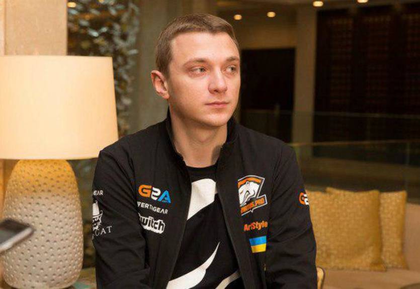 Virtus.pro приняла решение расстаться с ArtStyle