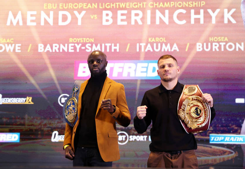 Беринчик - Менди: онлайн-трансляция боя 03.12.2022