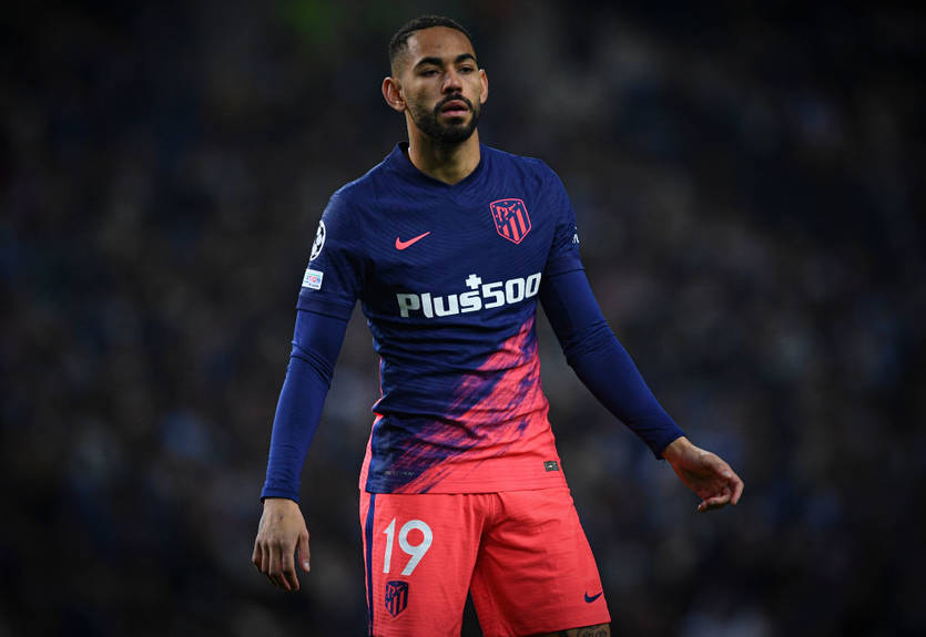 Вулверхэмптон ведет переговоры с Атлетико сразу по двум игрокам