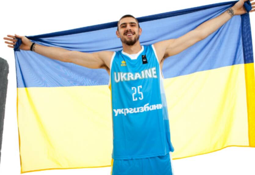 Лень рассказал, от каких команд НБА у него были предложения этим летом Лень рассказал, от каких команд НБА у него были предложения этим летом