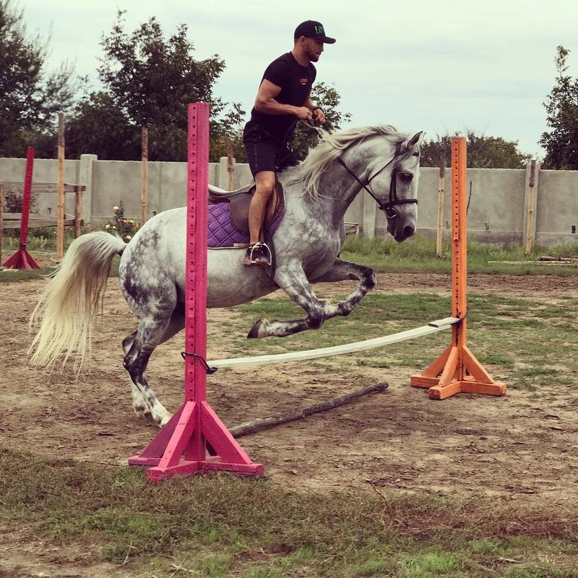 Василий Ломаченко / instagram.com/lomachenkovasiliy