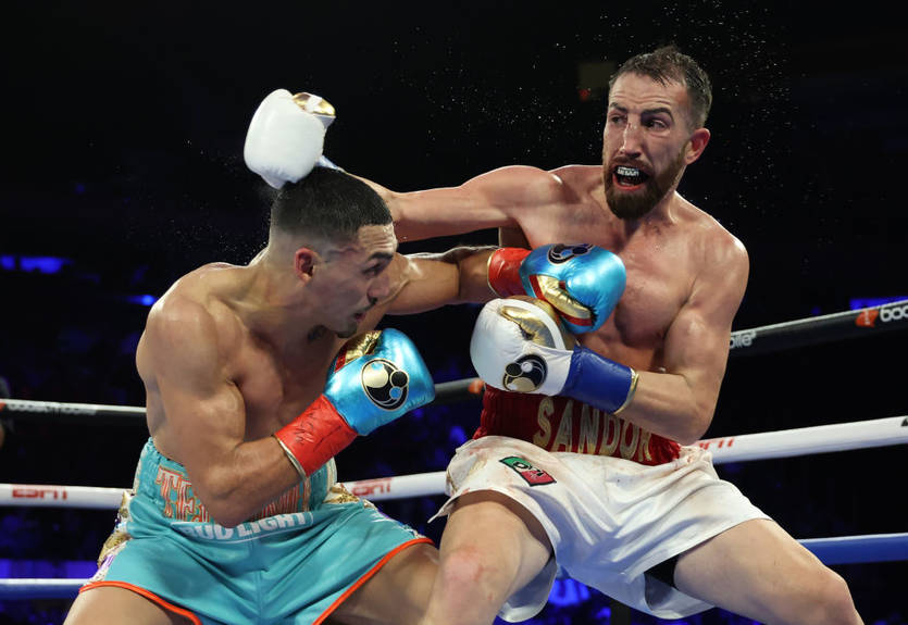 Лопес - Мартин: лучшие моменты боя - видео Лопес - Мартин: лучшие моменты боя - видео