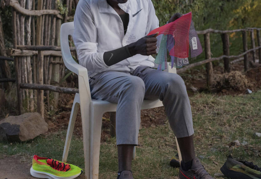 В какой обуви побеждает Элиуд Кипчоге?